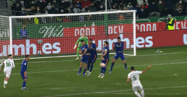 涛涛车业：电动高尔夫球车可在美国大多数州合法转换为低速车辆在限速≤35英里／小时的公共道路上行驶 ｜快报