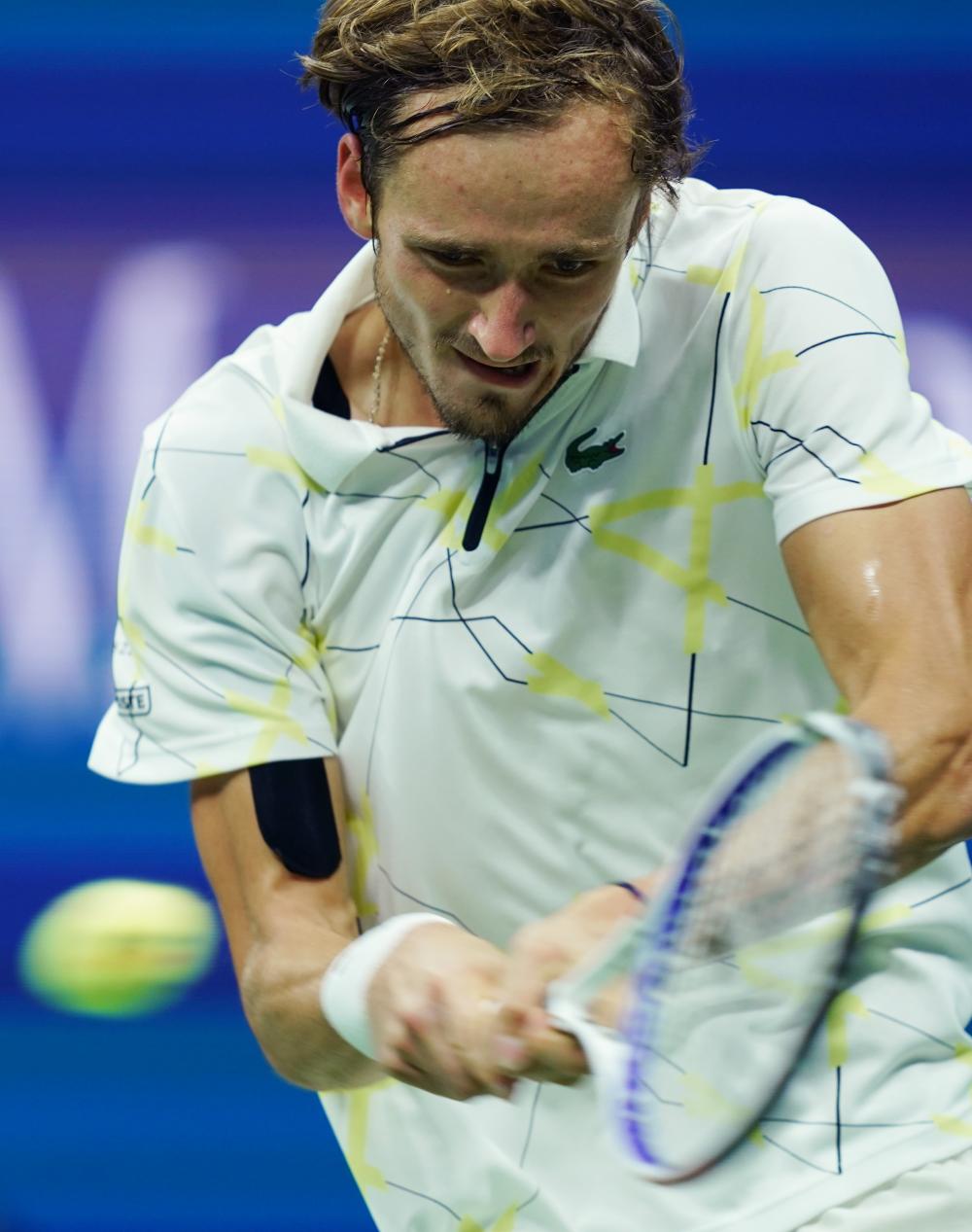 一位评论员 一位评论员